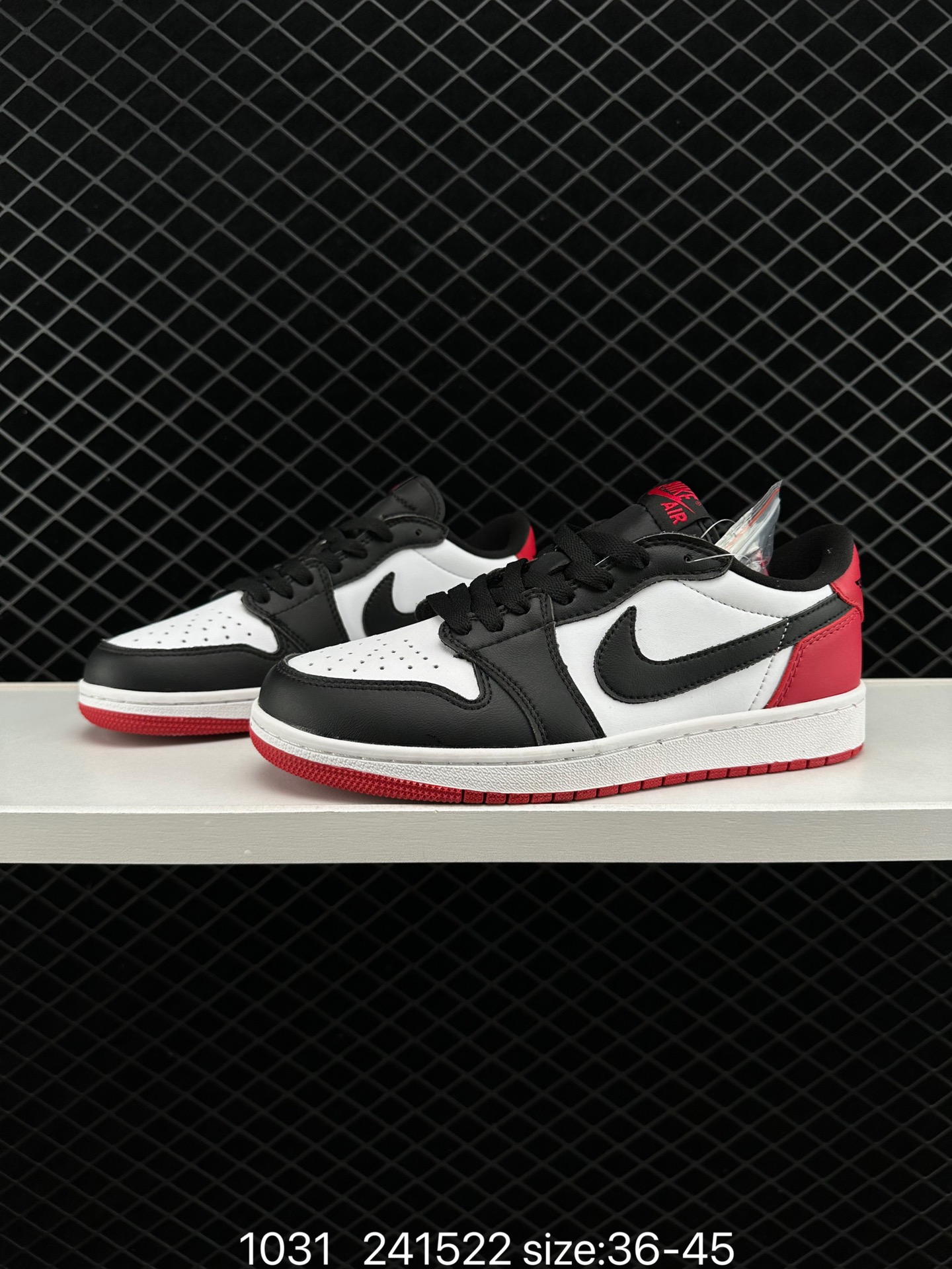 NK Air Jordan 1 Retro High OG ”Hyper Royal“